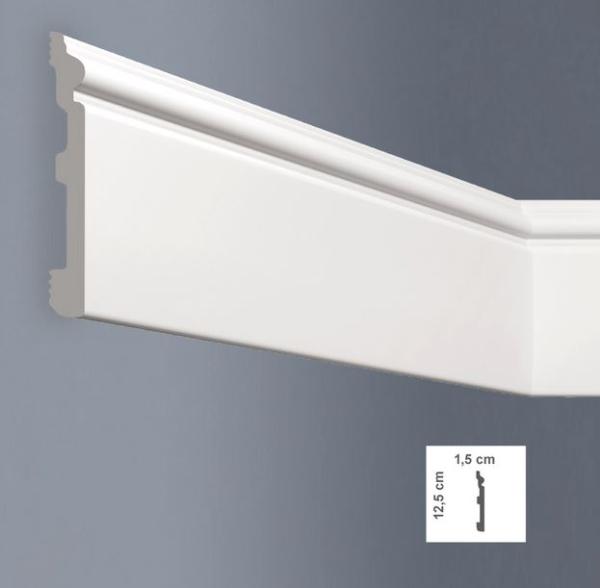 Fußleiste 125 P    125mm hoch